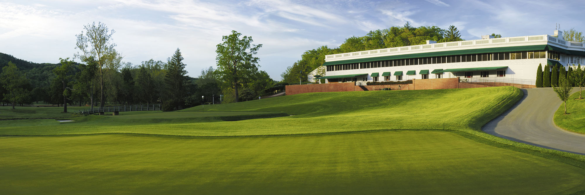 The Greenbrier White Course Clubhouse