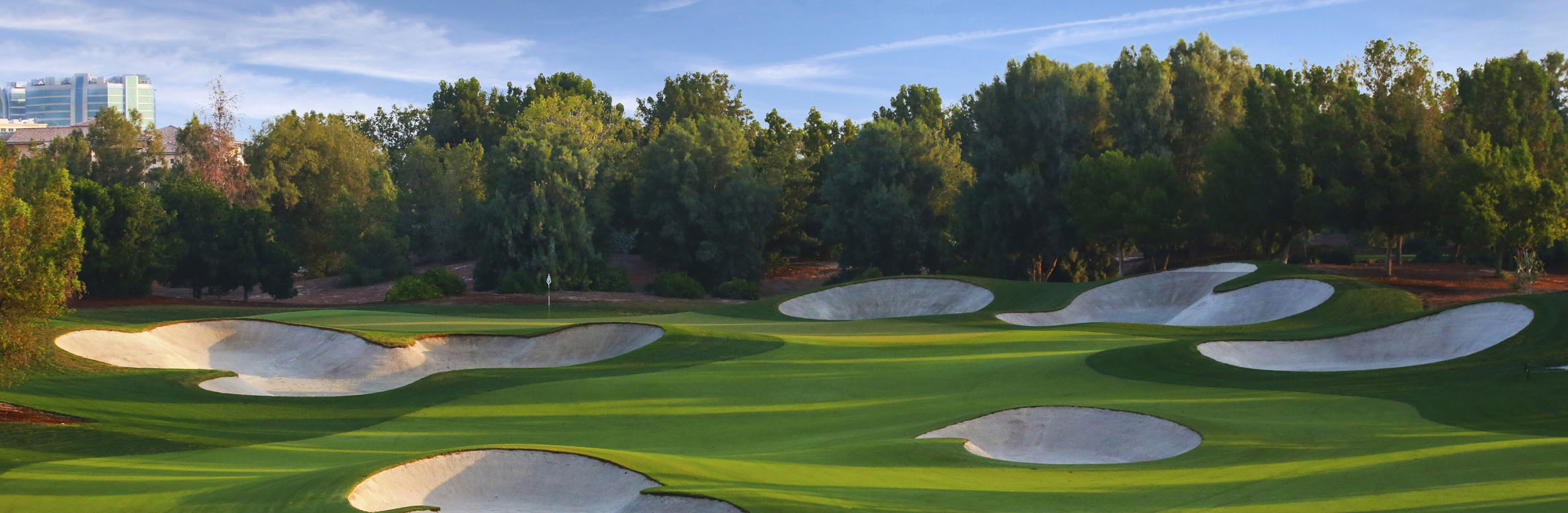 Golf Course Image - Jumeirah Golf Estates Earth No. 15
