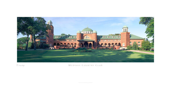 Medinah 3 Clubhouse