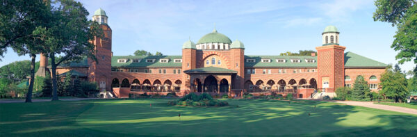 Full canvas image of golf course.