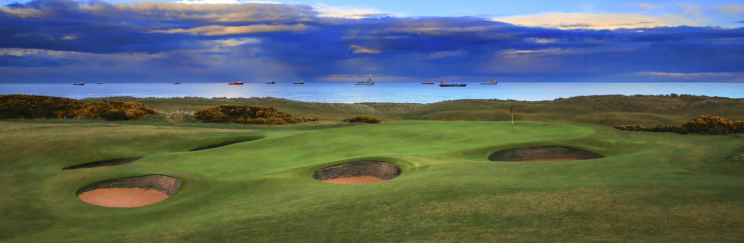 Royal Aberdeen Golf Club Balgownie No. 17