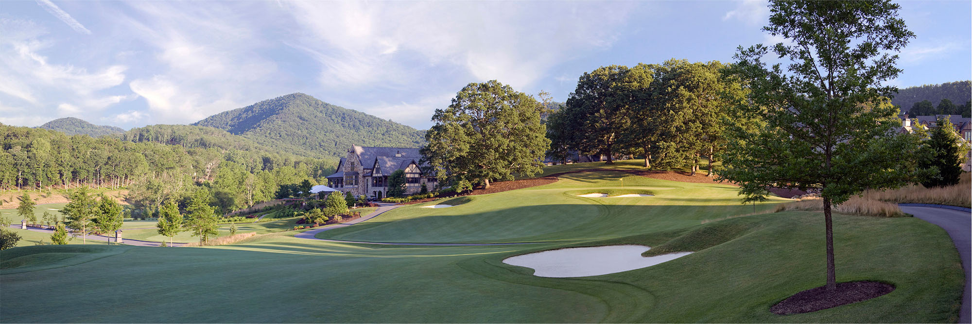 Golf Course Image - The Cliffs at Walnut Cove No. 9